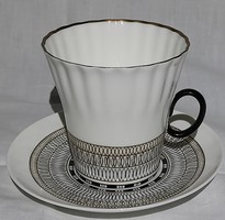 Antik porcelán csésze