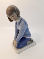 Grafenthal porcelán kislány figura