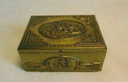 Antique putty, angel-shaped box, gift box around 1920