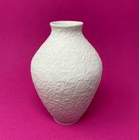 Vintage modern hófehér, fehér Metzler & Ortloff biszkvit porcelán váza 18cm- CZ