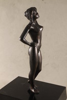 Maugsch Gyula bronz szobor 810