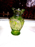 Zöld  színű kristály váza -szép kézműves munka