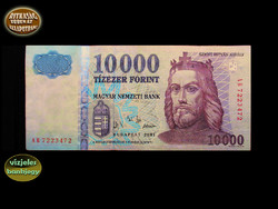 10.000 FORINTOS (régi) - 2001-BŐL - REMEK TARTÁSBAN
