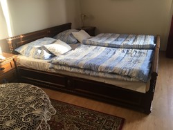 Koloniál ágyneműtartós ágy 2db