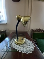 Retro arany színű asztali lámpa