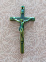 Zsolnay porcelán zöldesarany eozin kereszt Krisztus feszület falidísz 10 cm