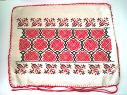 Decorative pillowcase made with cross stitch