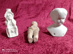 Porcelán babafej, pisilő figura, pisilő kisfiú