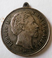 II. Ludwig  medál Aláírás az érmén
