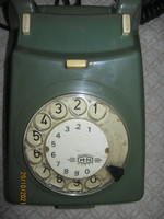 Retro zöld tárcsás telefon