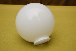 Fehér tej üveg opál gömb lámpabúra , lámpa , csillár búra 40-es évek MERCUR 17 cm
