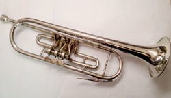 Régi ezüstözött trombita, rézfúvós hangszer: Orosz gyártmány 1975-ből