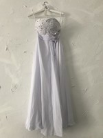 Esküvői exkluzív  menyasszonyi ruha