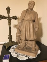 Toldi a farkassal , antik terrakotta szobor . Orbán József (1901-1974 ) szobrász munkája .