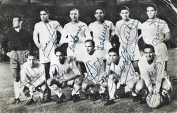 Real Madrid 1960 - 61, a teljes csapat által dedikált képeslap (Foto Alvaro)