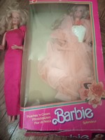Két darab Mattel Barbie az 1970-80-as évekből