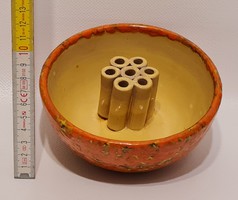 Tófej, ikebana, narancssárga mázas kerámia virágtartó (2000)