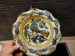 Kerámia falidísz lehajlított szélű ritka  tányér népi motívummal  Józsa János Korond 1974    27 cm