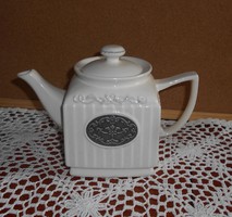 Black friday / metal decorated white square new teapot