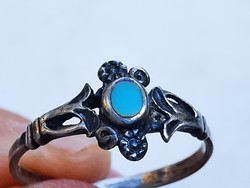 Antique turquoise stony silver ring