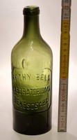 "Réthy Béla Laboratoriuma Békéscsaba" zöld gyógyszeresüveg (2005)
