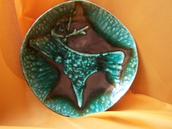 Ceramic bowl with deer