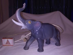Retro porcelán elefánt éjjelilámpa, asztali lámpa