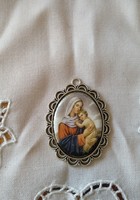 Szűz Mária, Madonna, katolikus kegytárgy, antik medál ezüstözött keretében, ajánljon!