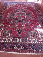350 x 240 cm régi Heriz kézi csomózású Perzsa szőnyeg eladó