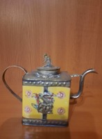 Tibeti teáskanna (dísztárgy)