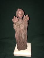 Debreczeni-Pelcz kerámia figura márvány talapzaton 23 cm