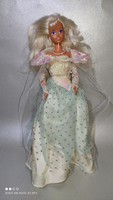 Hasbro 1988 baby sindy in beautiful dress