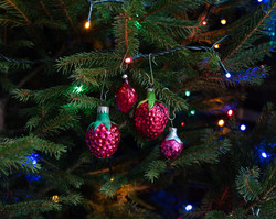 Retro üveg karácsonyfadísz csomag - szamócák, eprek - karácsonyi dekoráció