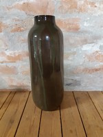 Diluted patterned ceramic floor vase