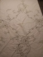 Ecru circle embroidered tablecloth