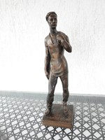 Charles Stöckert: worker - huge bronzed statue