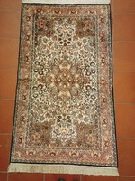 170 90 cm kézi csomózású Kasmir selyem szőnyeg eladó