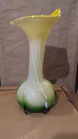 Czech glass vase, 17 cm high, flawless piece.