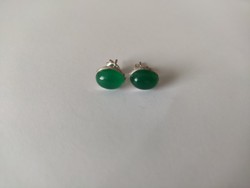 Beautiful green onyx stone strap with silver earrings