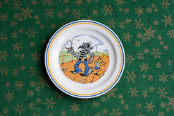 Colditz Inglasur GDR német retro porcelán tányér - Na megállj csak! mese jelenettel nyuszi és farkas