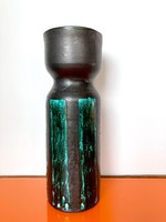 Mid century iparművészeti egyedi formájú kerámia váza
