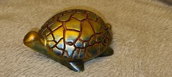 Zsolnay teknős pajzsos jelzéssel