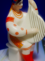 Orosz  porcelán figura  - KIJEV zenész lány