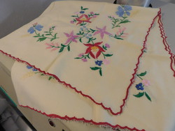 Embroidered table tablecloth