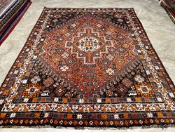 Iran Shiraz semiantik perzsaszőnyeg 250x190