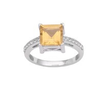 Lemon silver 925 ring with white topaz