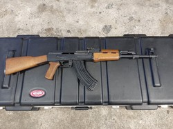 AK 47 hatástalanított