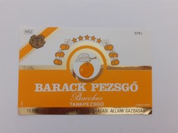 Retro pezsgős üvegcímke 1983 Bacchus tankpezsgő barack pezsgő címke