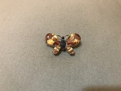 Showy butterfly brooch