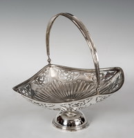 Silver basket serving / centerpiece (11917)
